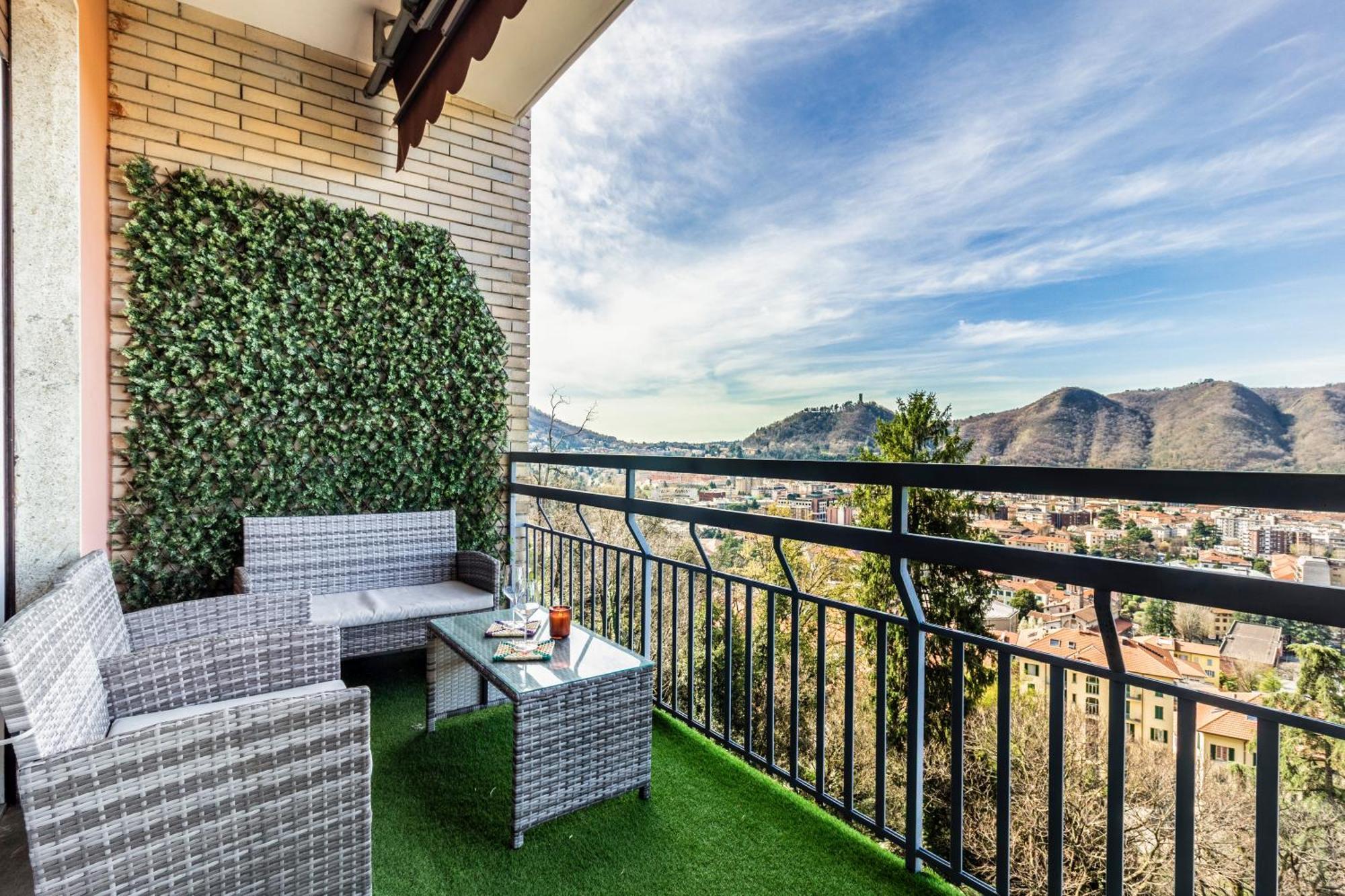 Casa vacanze Silk & Sunset - And View With Parking *